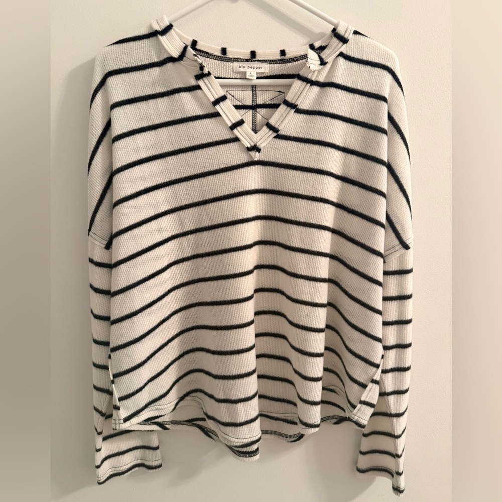 Blu Pepper Black and White Striped Top NWOT
